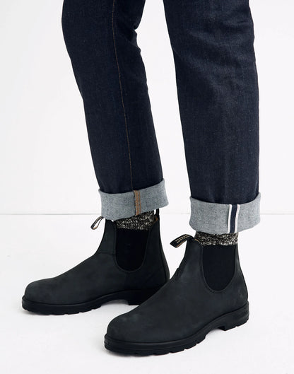 RUSTIC BLACK