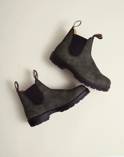 RUSTIC BLACK