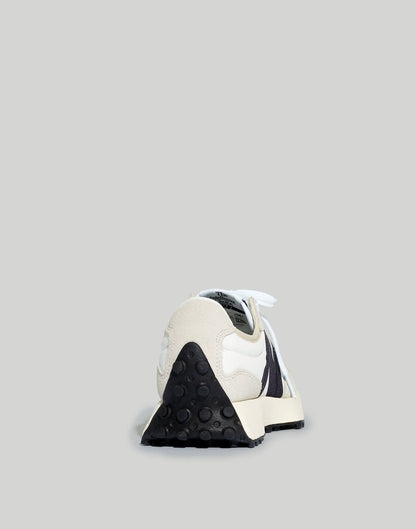 SEA SALT/ WHITE/ BLACK