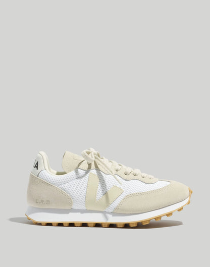 WHITE PIERRE NATURAL