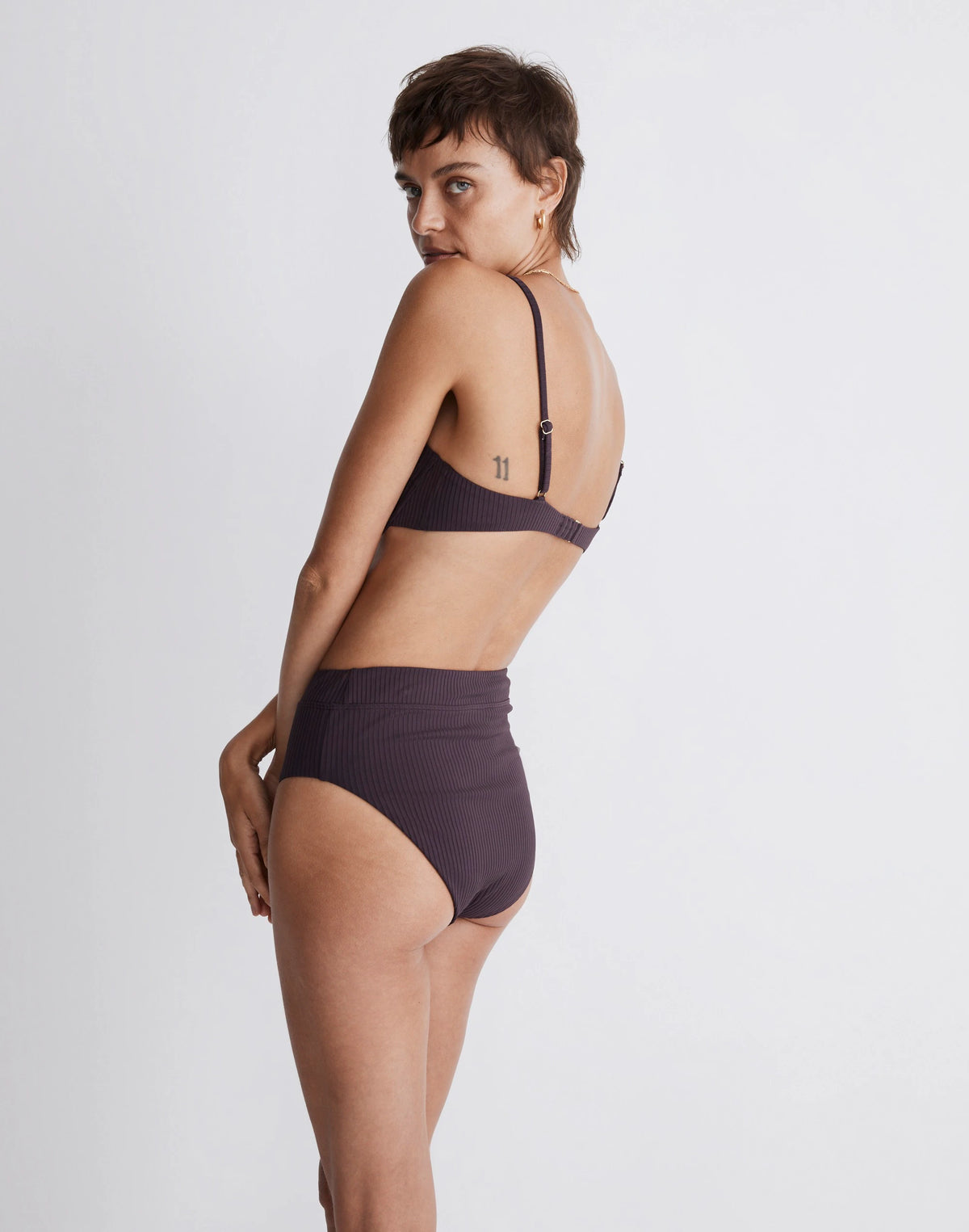 TRUE AUBERGINE