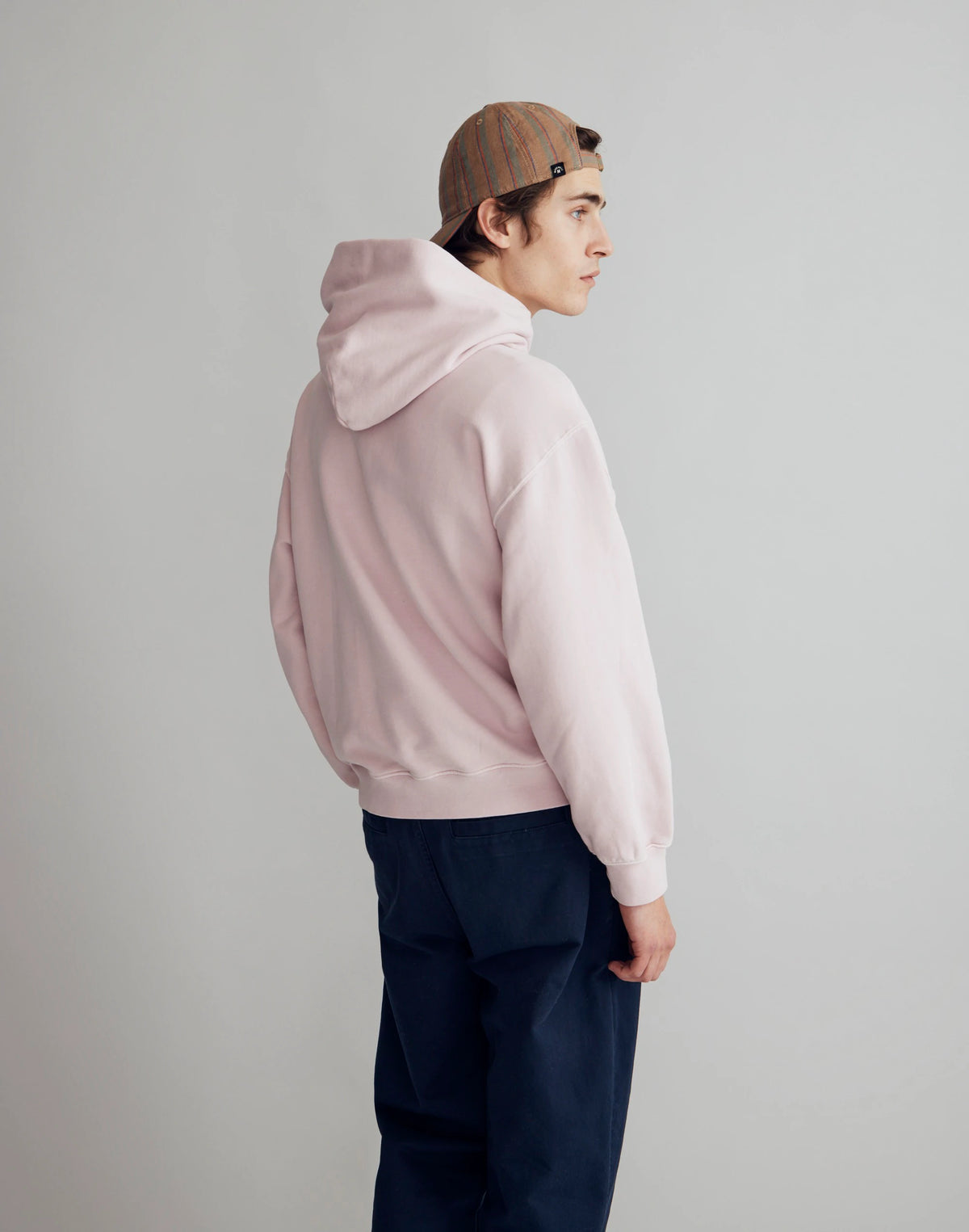 PALE MAUVE