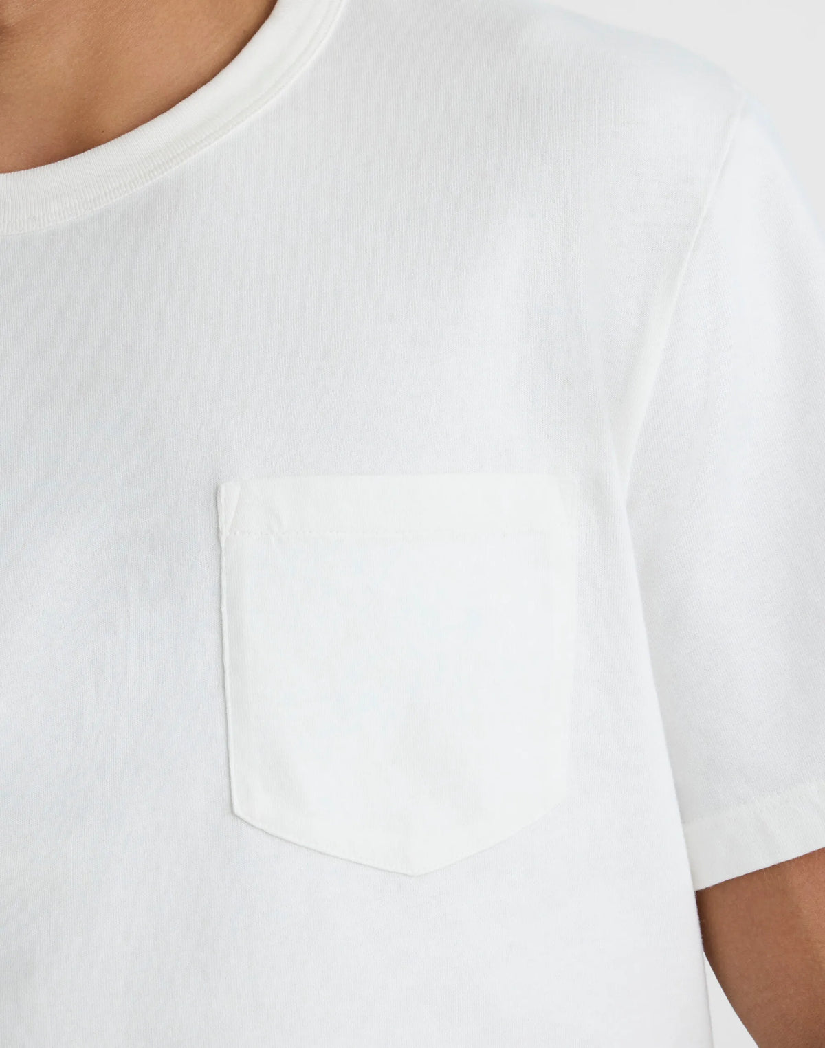 SOFT WHITE