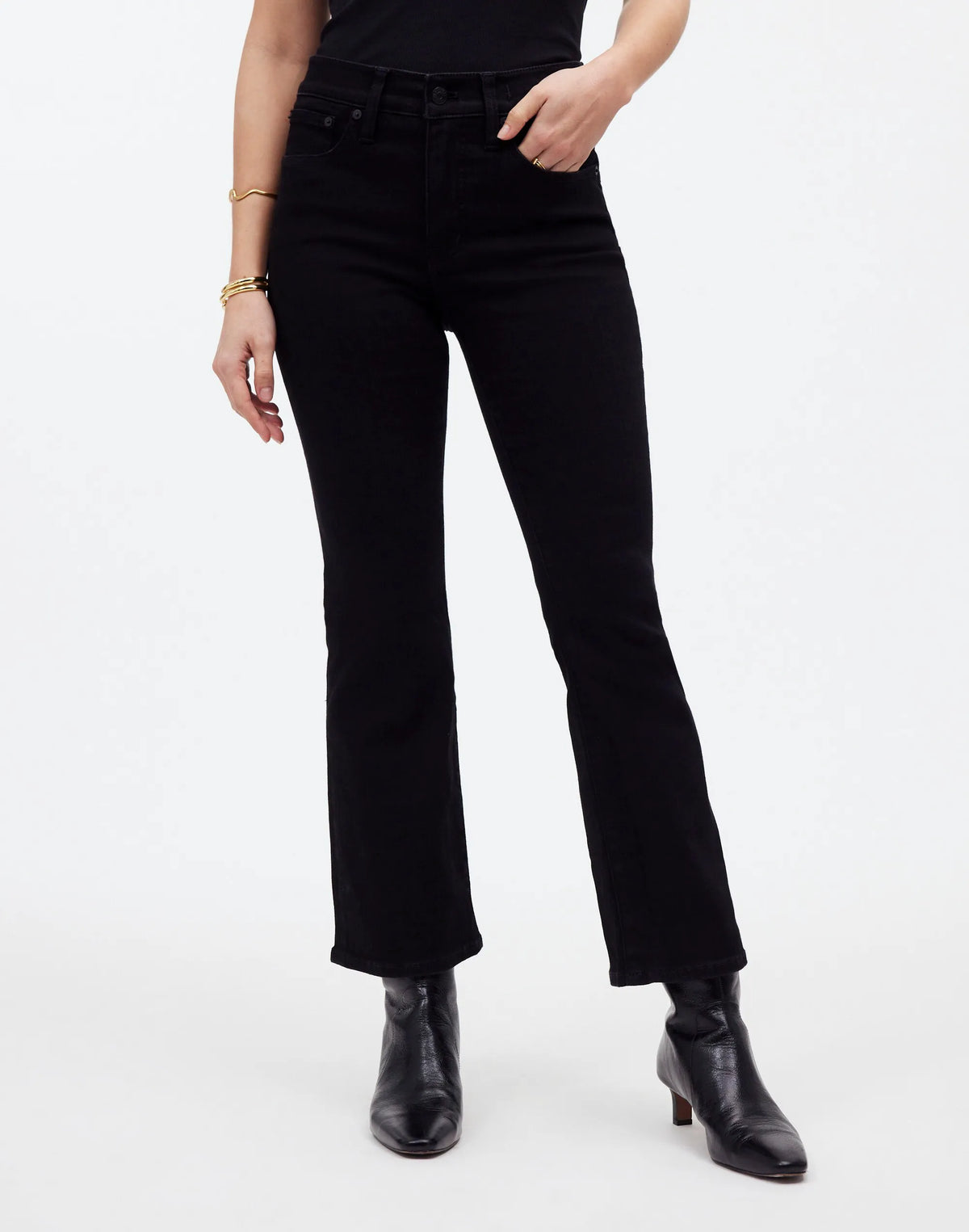 BLACK RINSE WASH