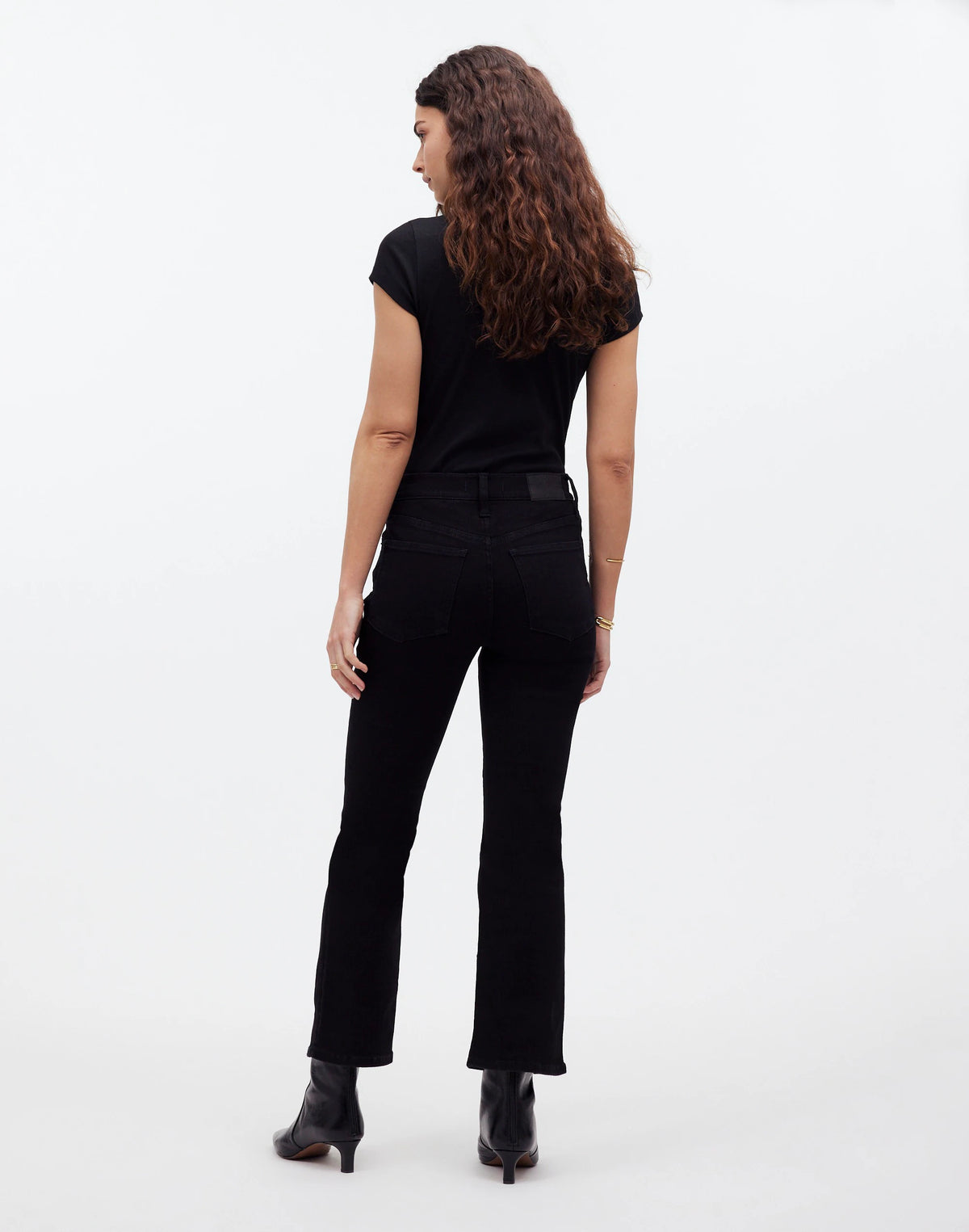 BLACK RINSE WASH