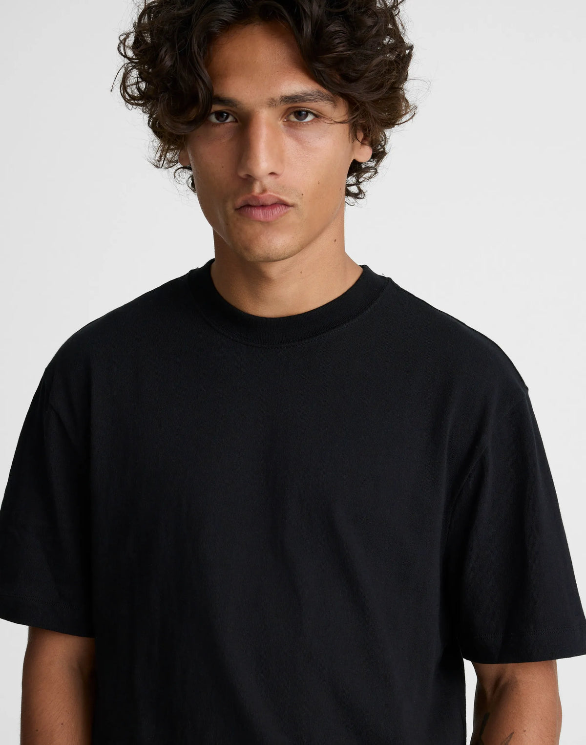 TRUE BLACK