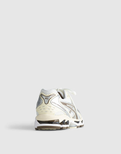 WHITE IVORY