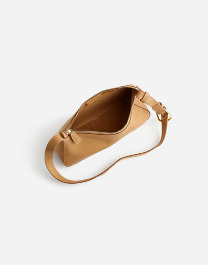AMBER BROWN