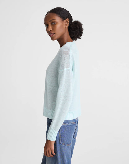 LIGHT TURQUOISE