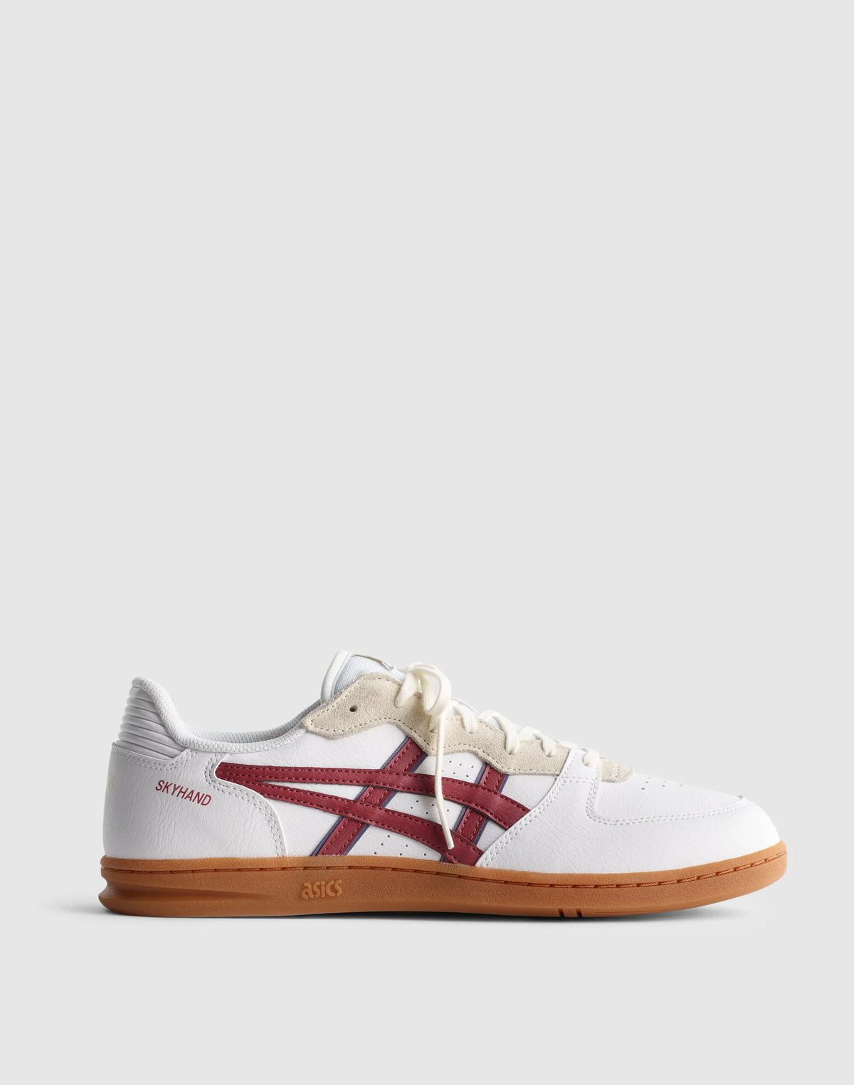 WHITE BRISKET RED
