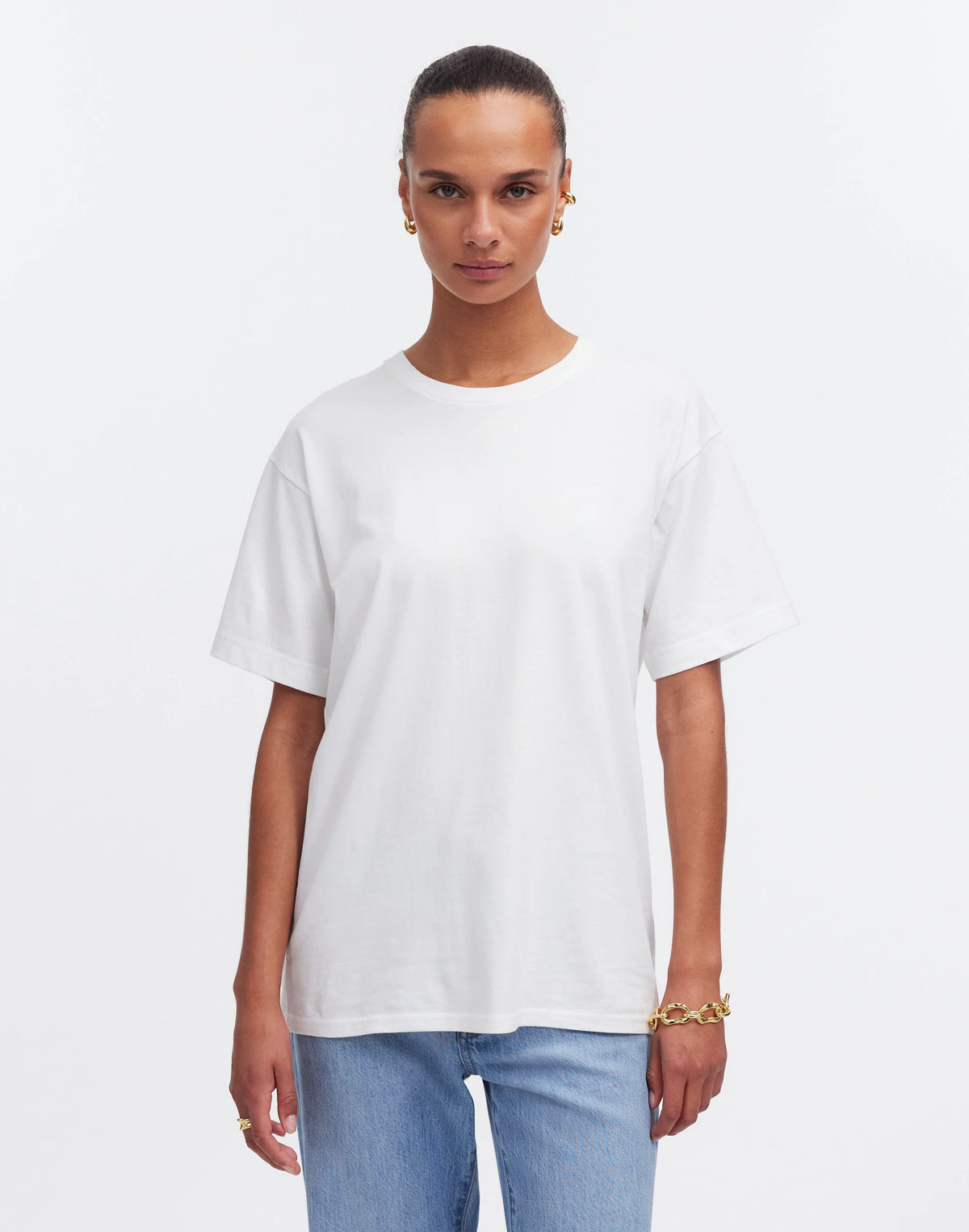 EYELET WHITE