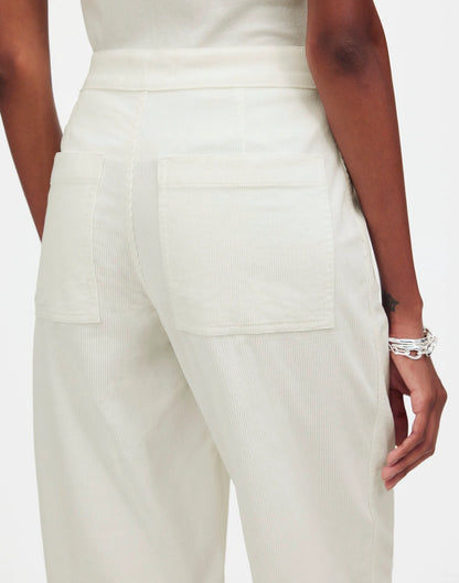 WINTER WHITE