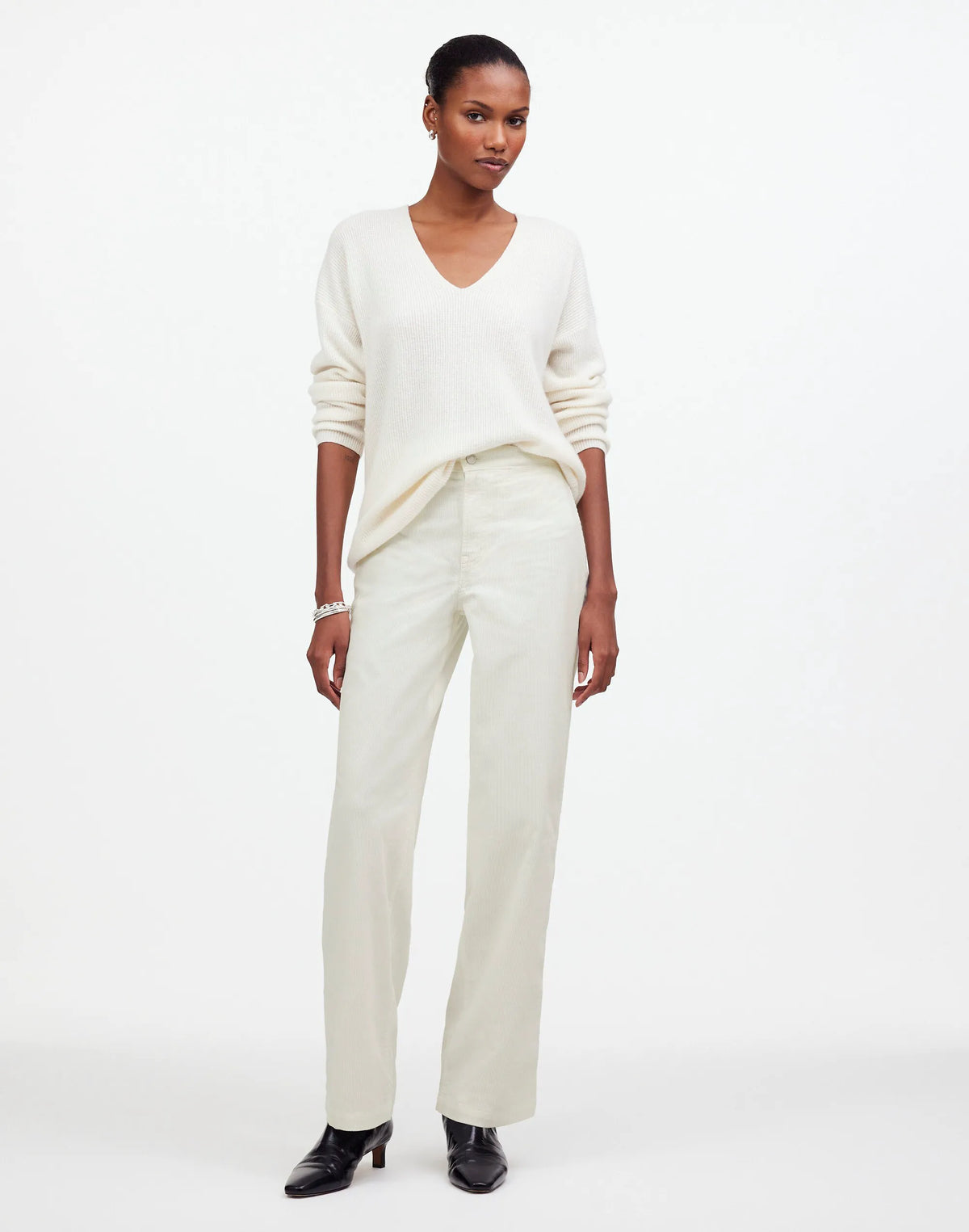 WINTER WHITE