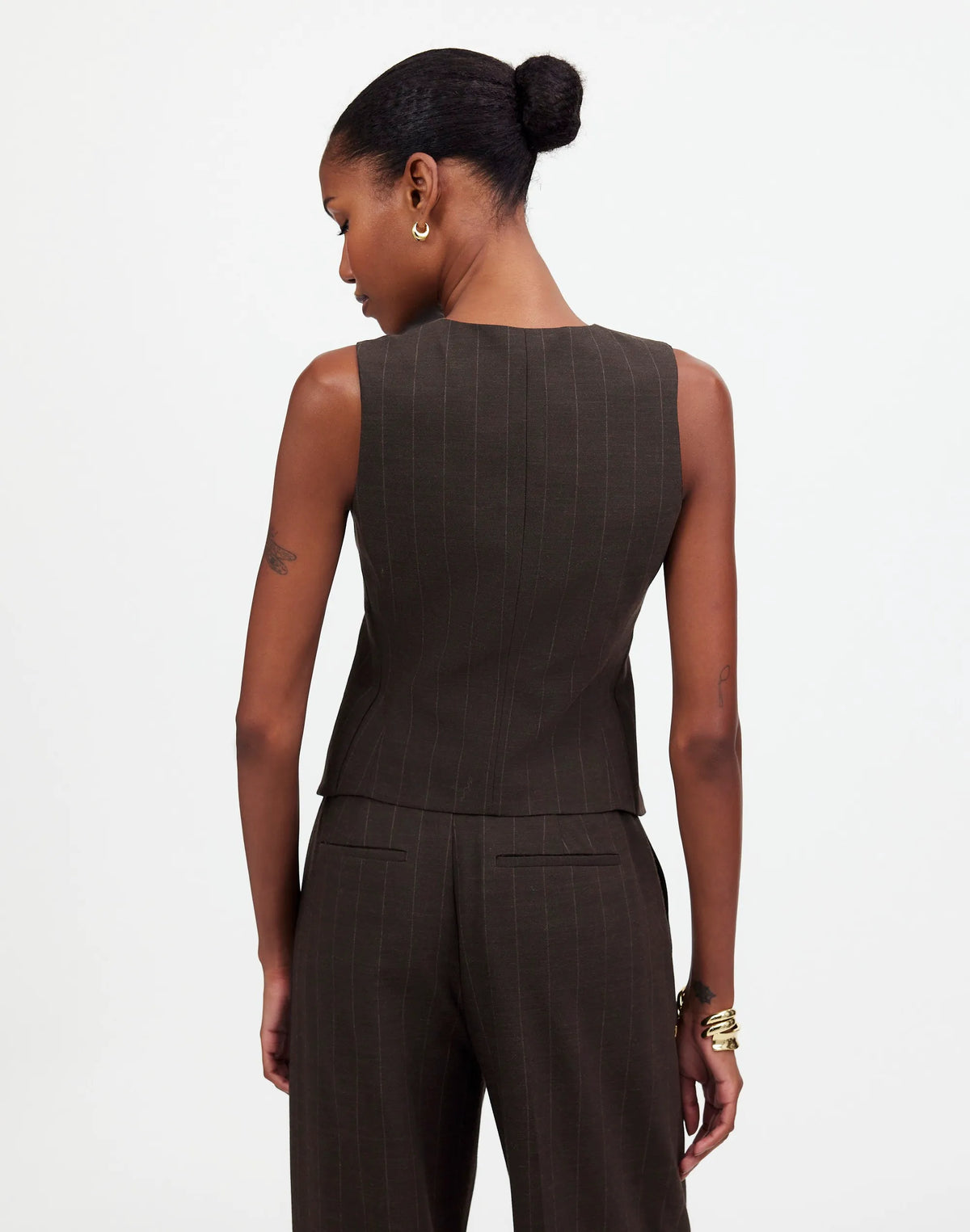CHOCOLATE WIDE PINSTRIPE