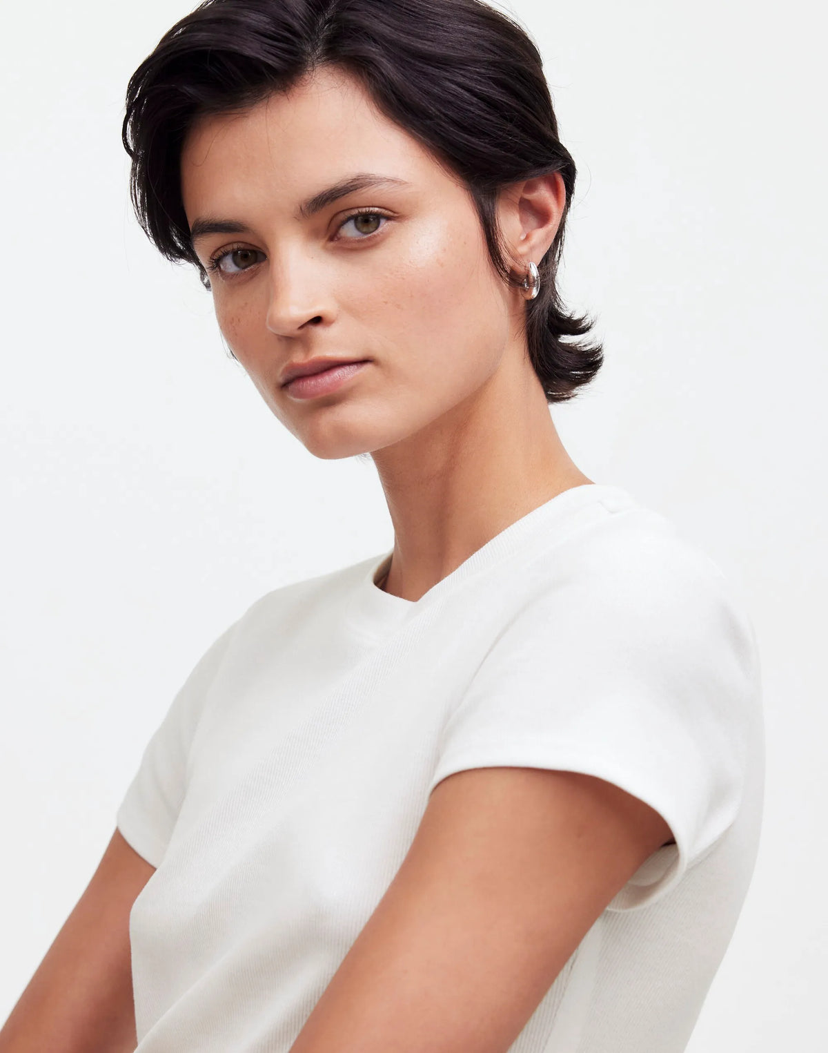 EYELET WHITE