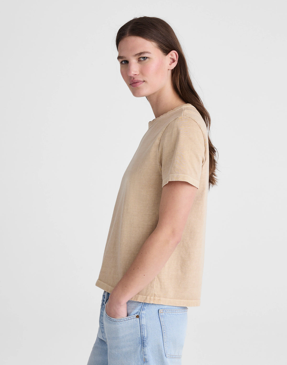 STUDIO BEIGE