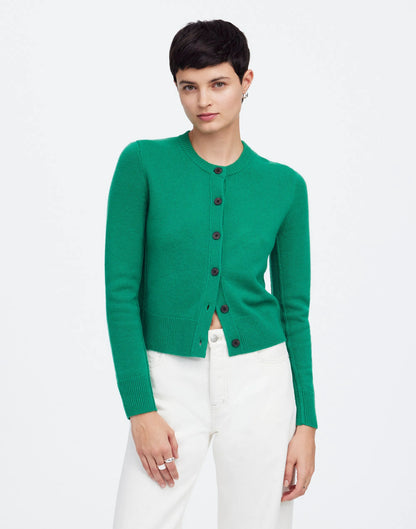 VERDANT GREEN