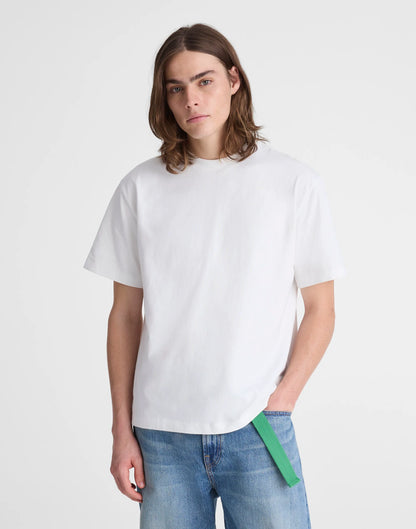 TRUE WHITE