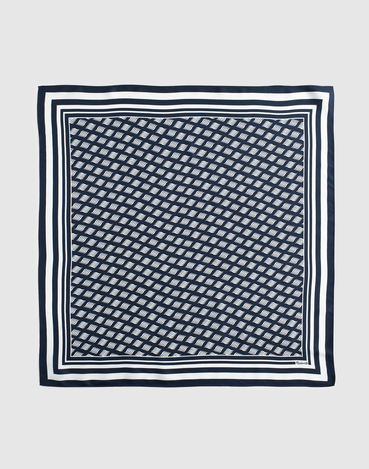 CLASSIC NAVY