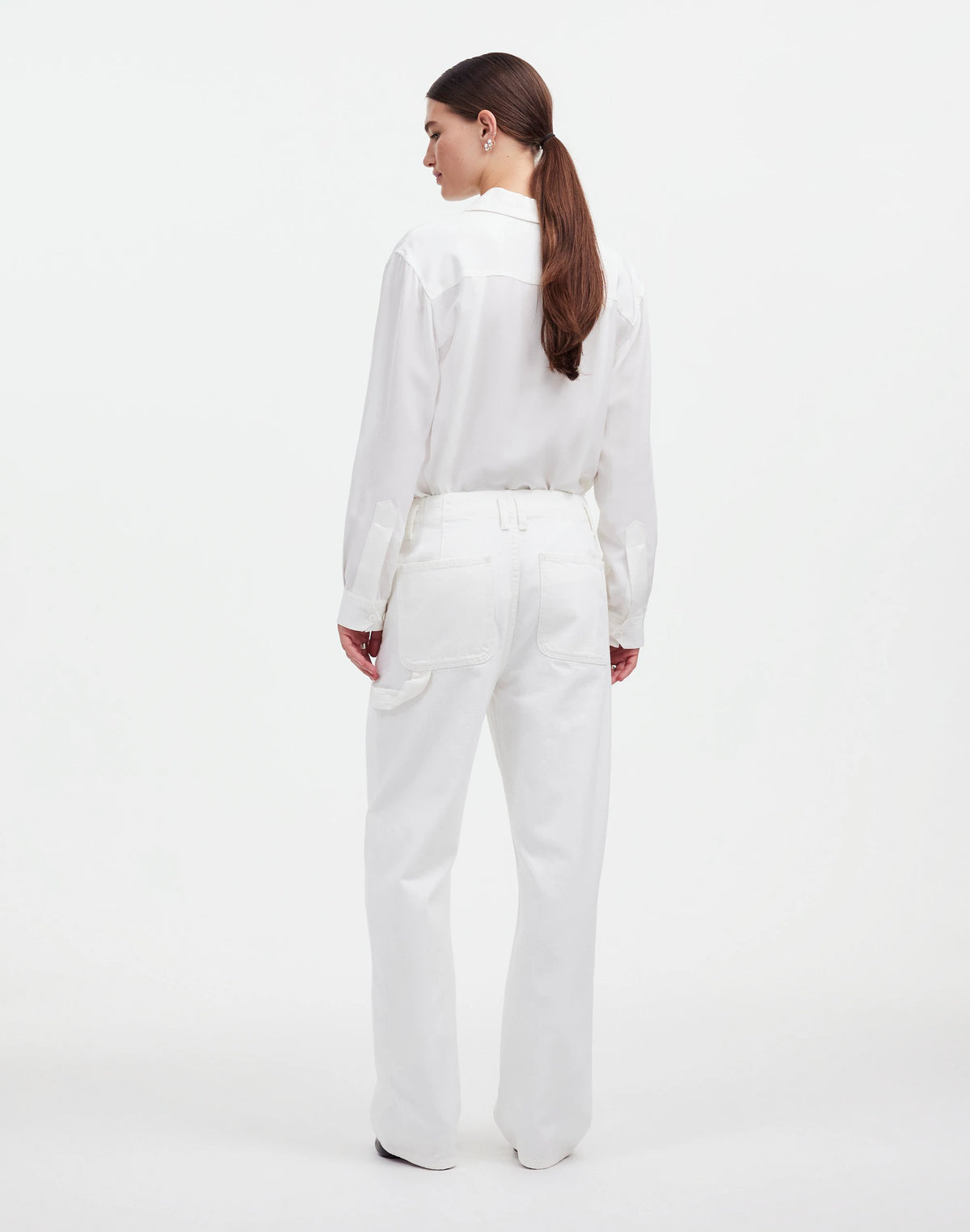 TRUE WHITE