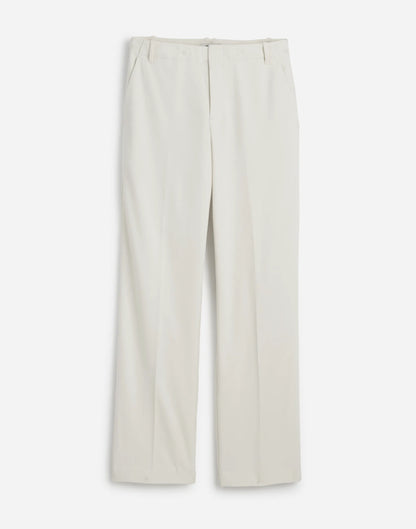 WINTER WHITE