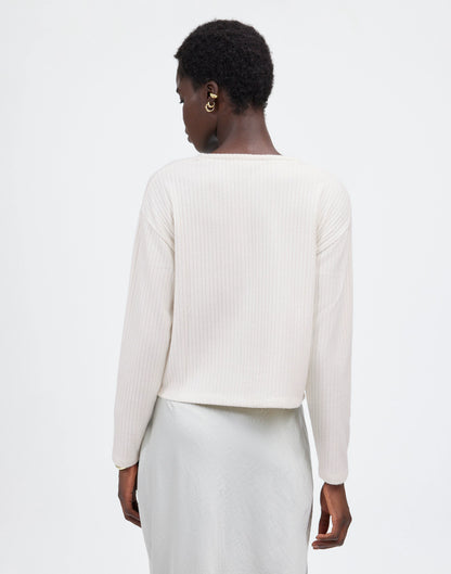 WINTER WHITE