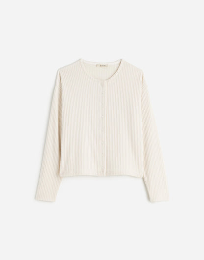 WINTER WHITE