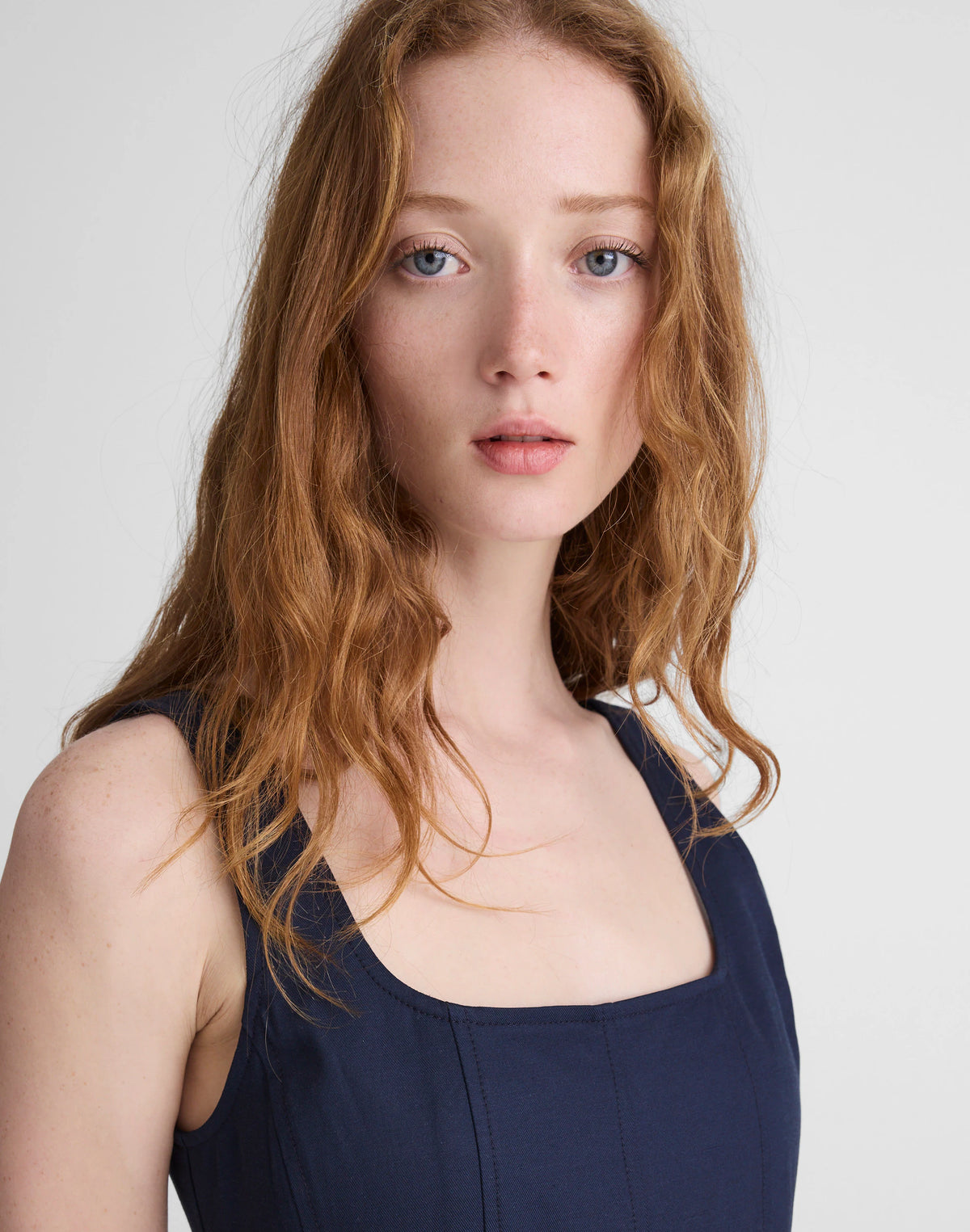 CLASSIC NAVY