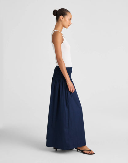 MIDNIGHT NAVY