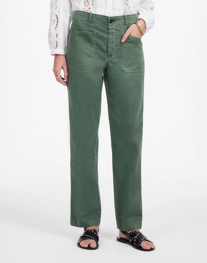 GREEN