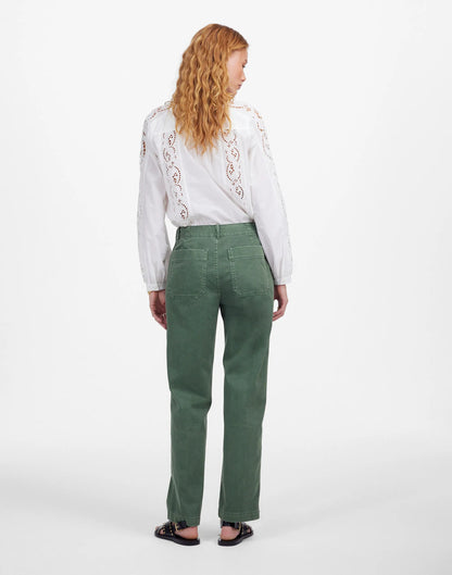 GREEN