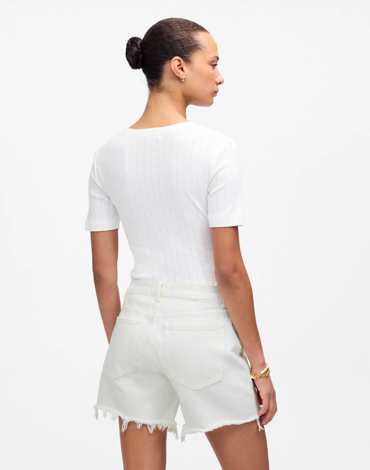 PURE WHITE