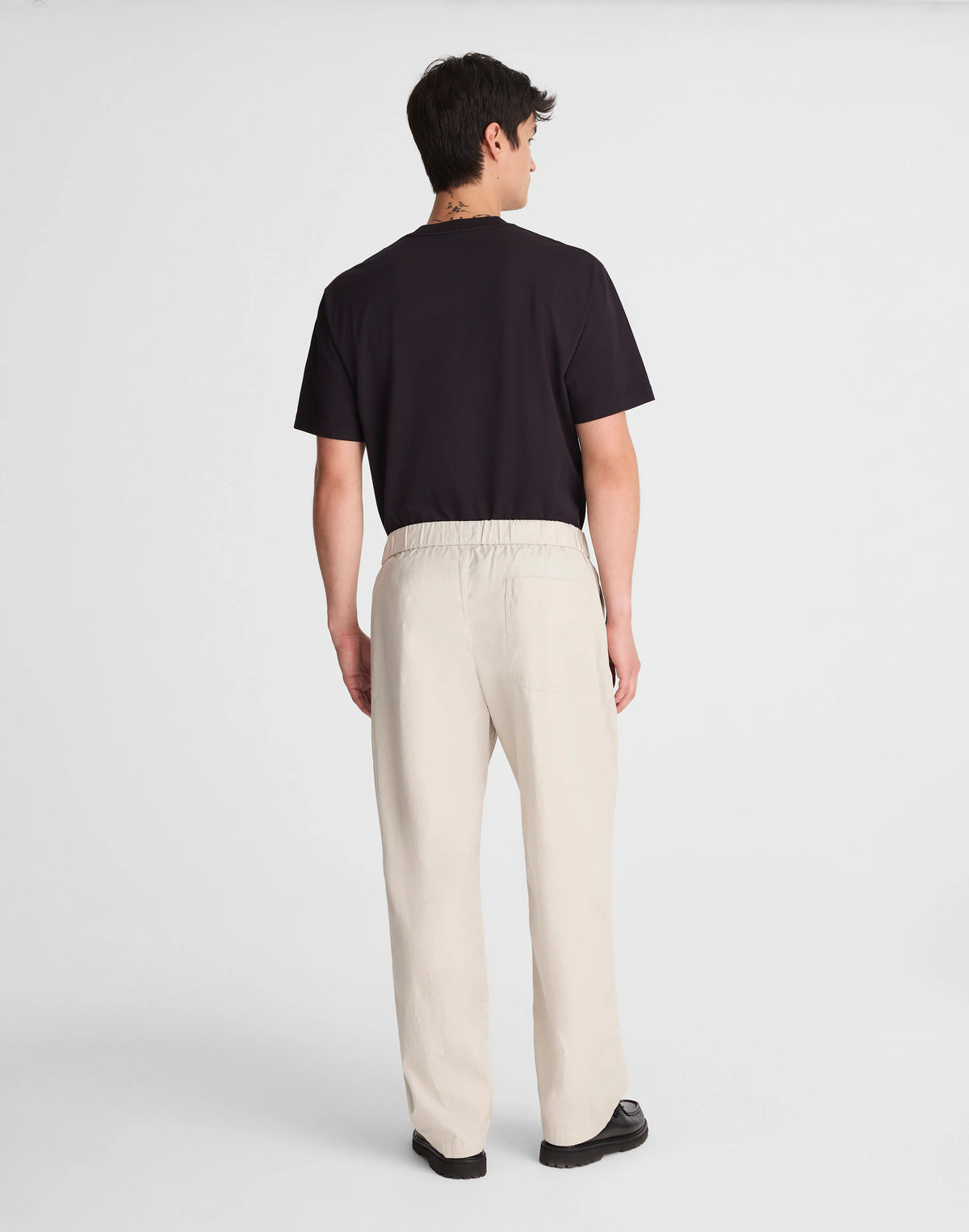 FORM GREY