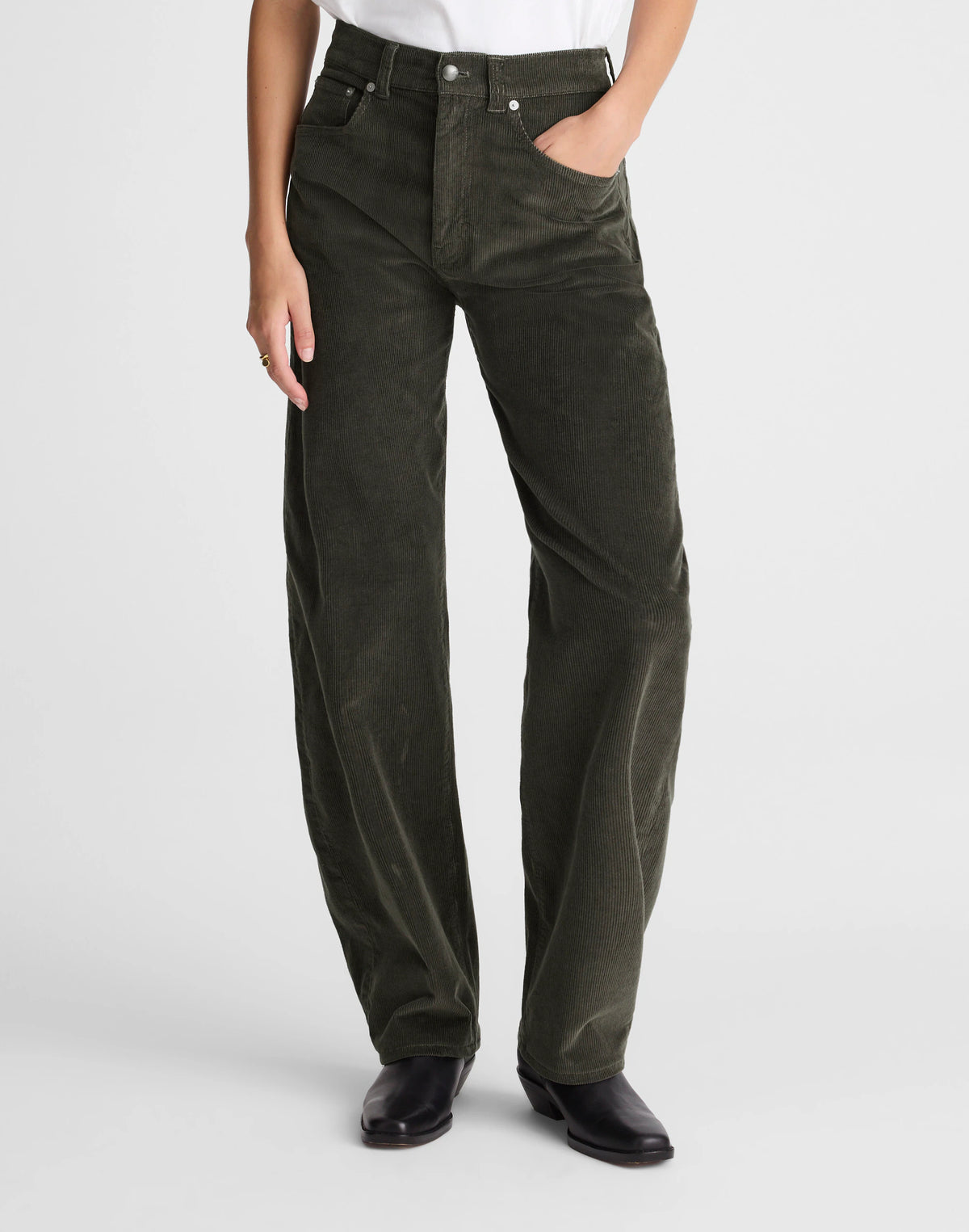 GRAPHITE GREEN