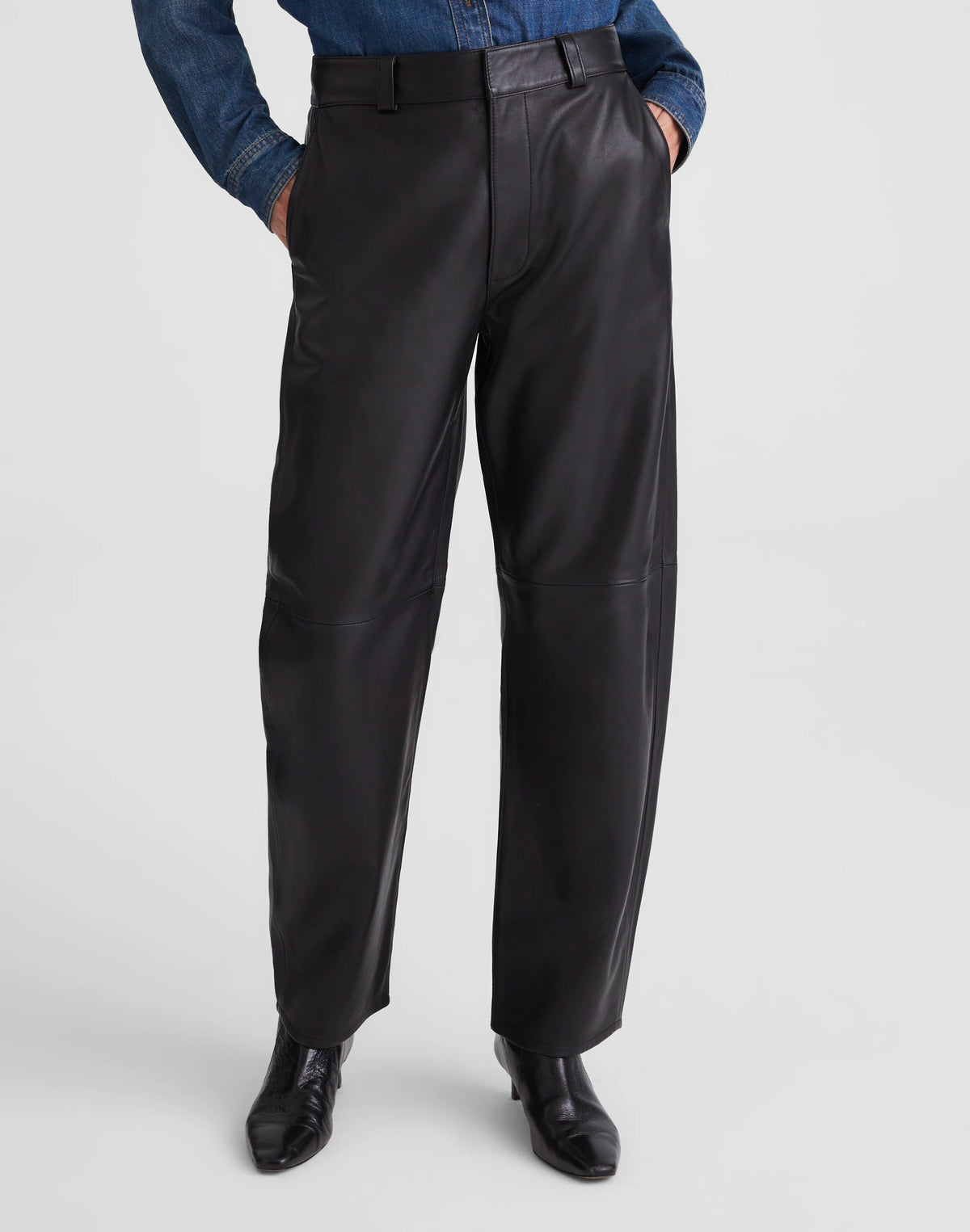 JET BLACK