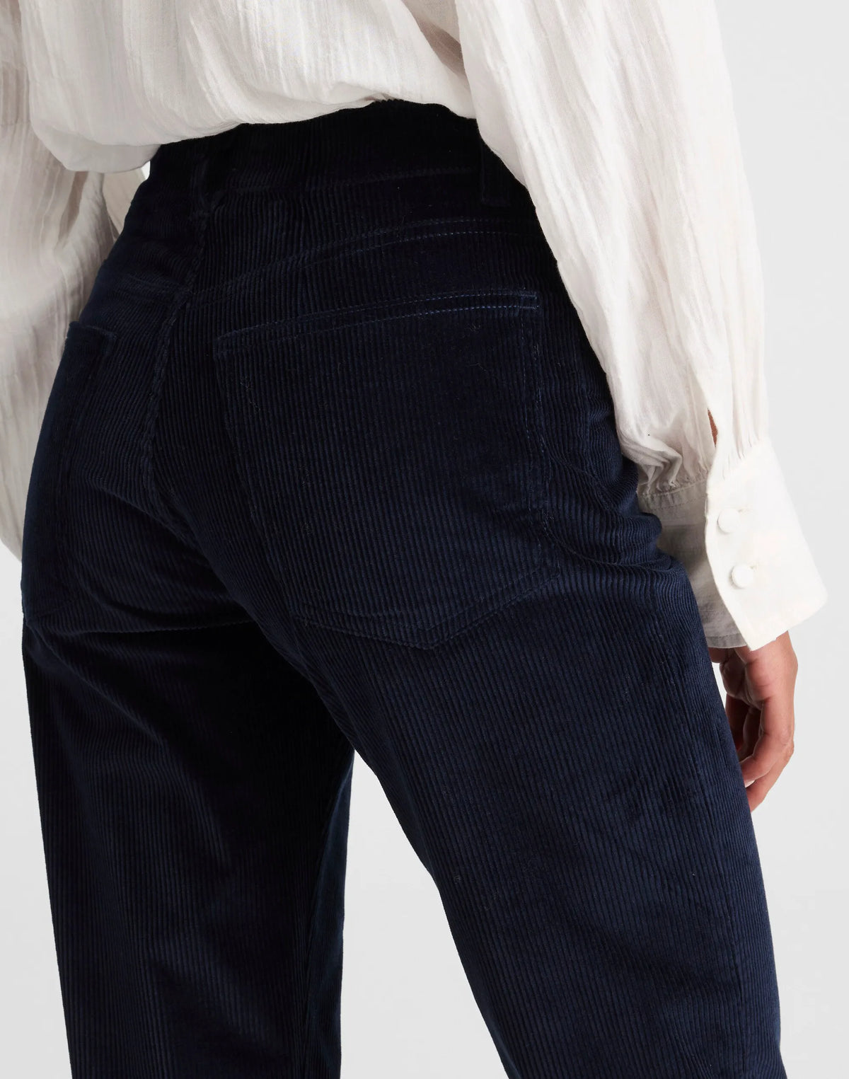 CLASSIC NAVY