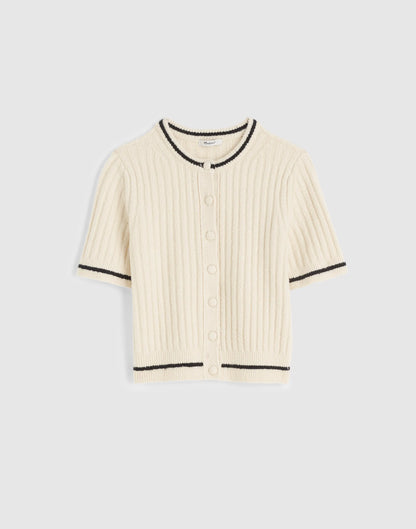 ANTIQUE CREAM AND BLACK