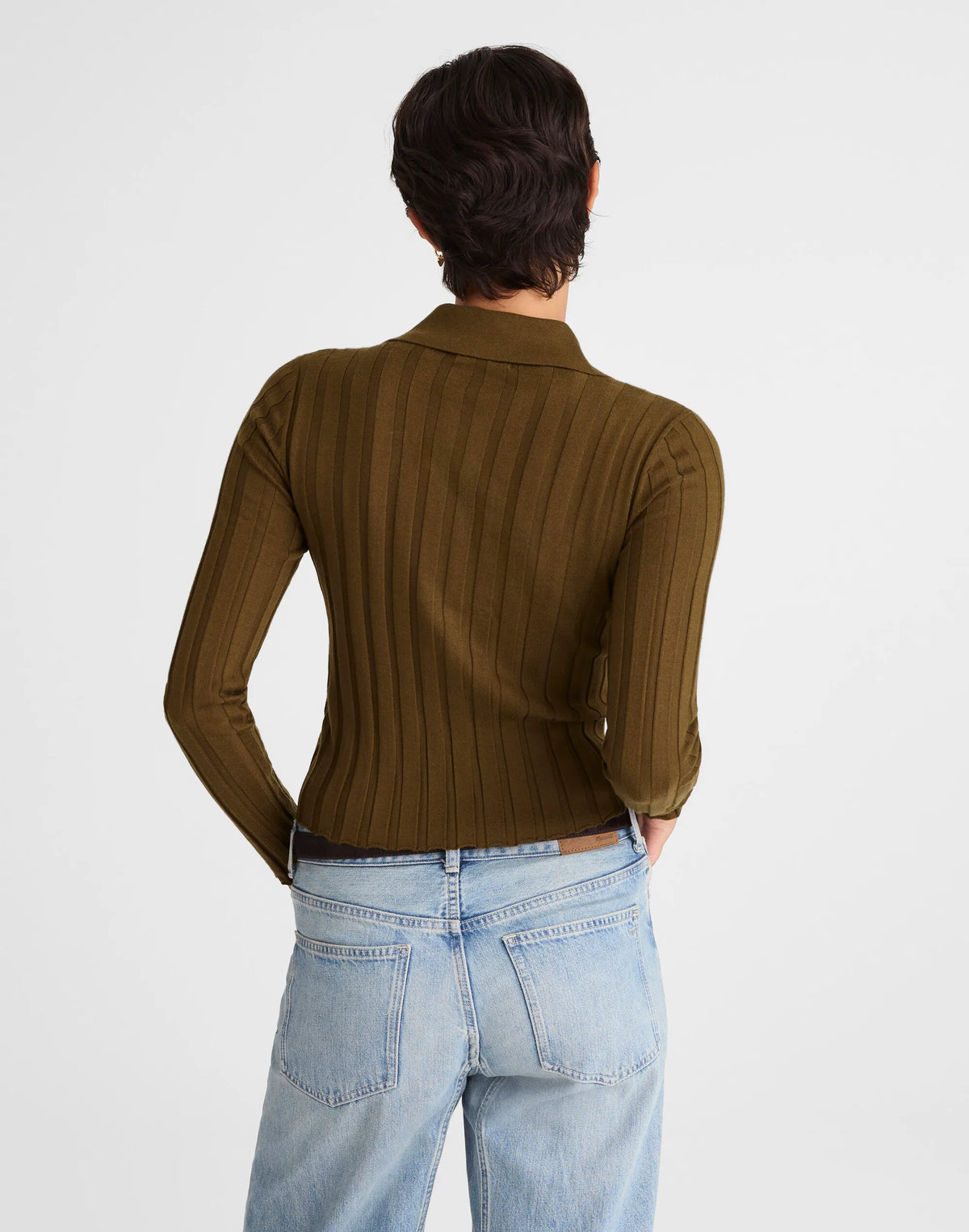 BRONZED OLIVE