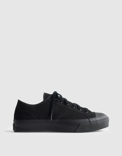 BLACK MONO