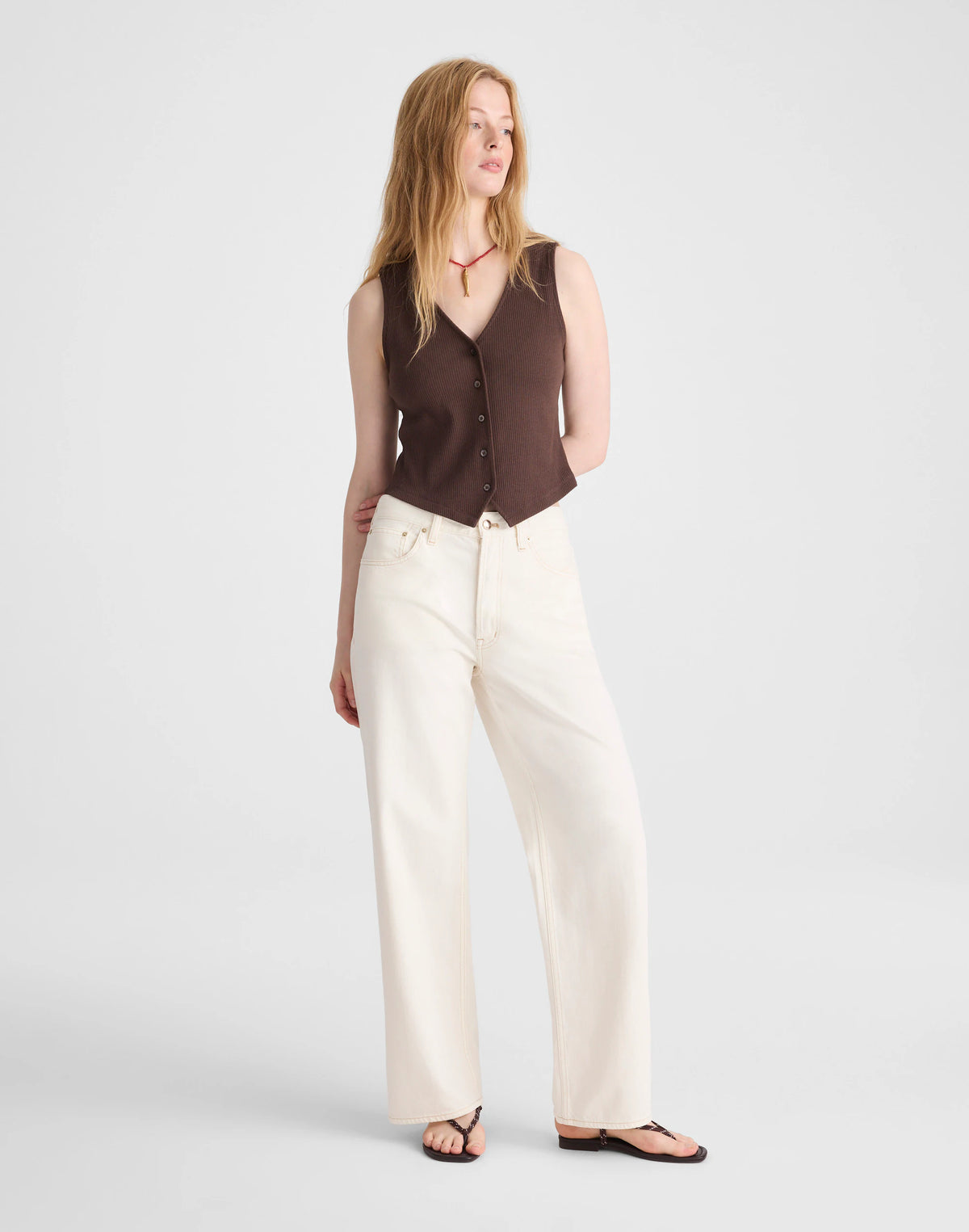 DARK BROWN