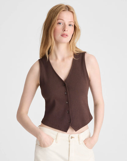 DARK BROWN