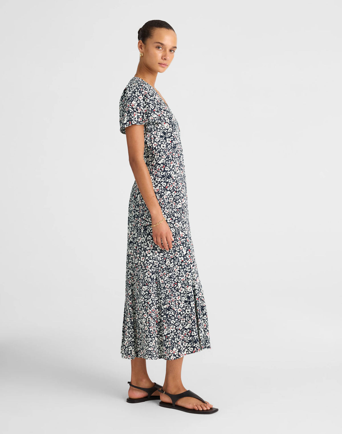 AMANDA FLORAL NAVY