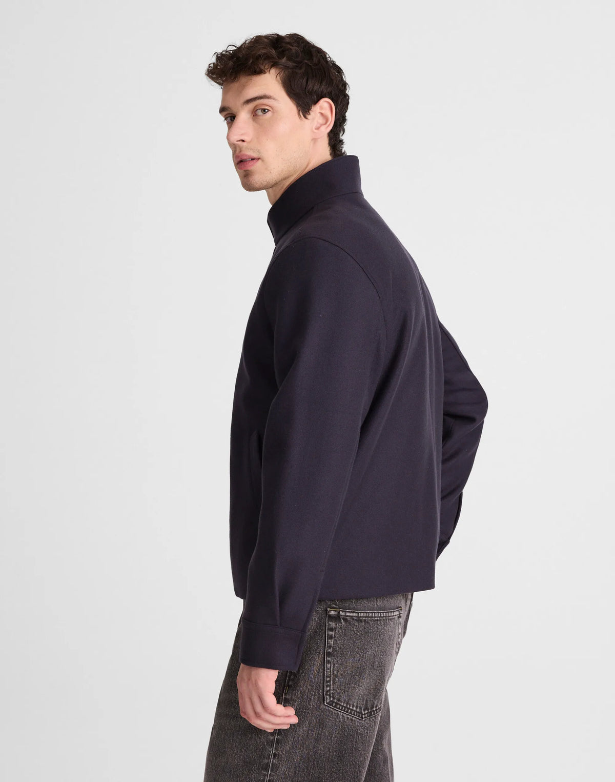 CLASSIC NAVY
