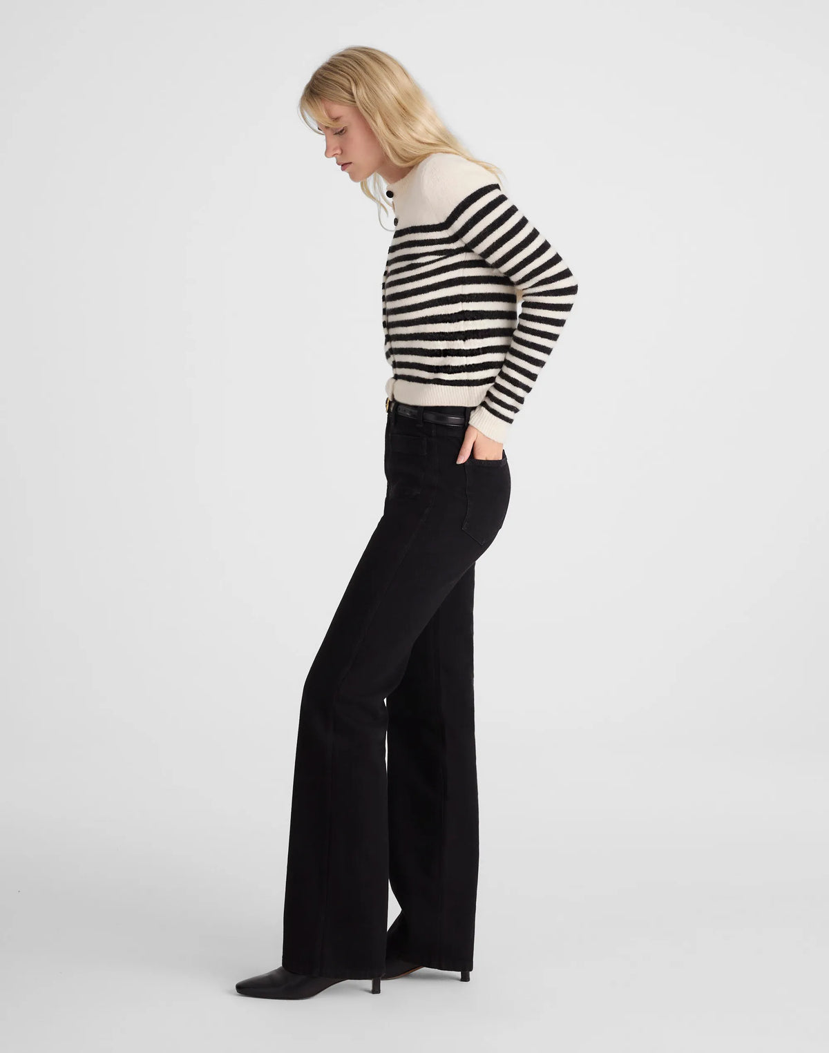 BLACK RINSE WASH