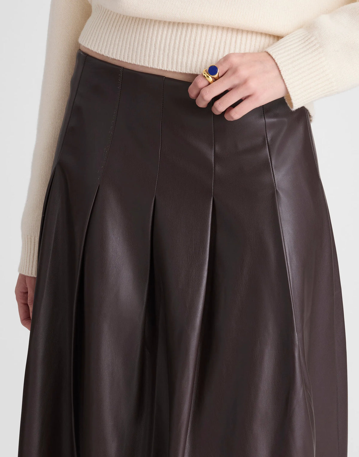 DARK CHICORY