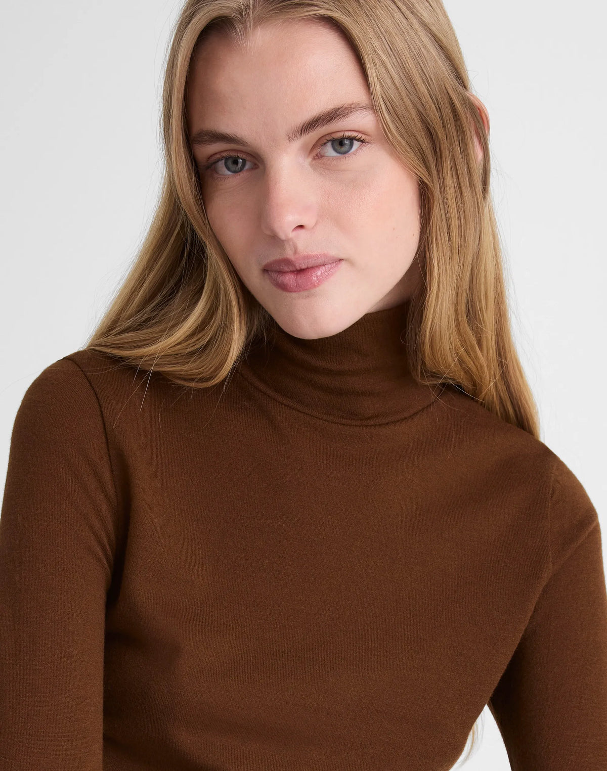 DARK PECAN