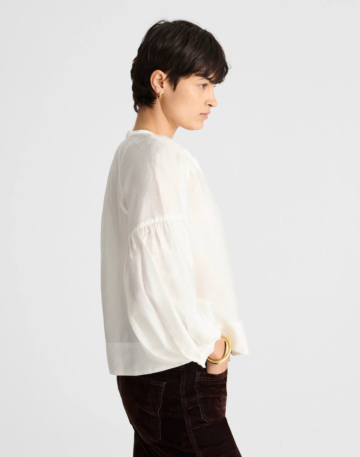 WINTER WHITE