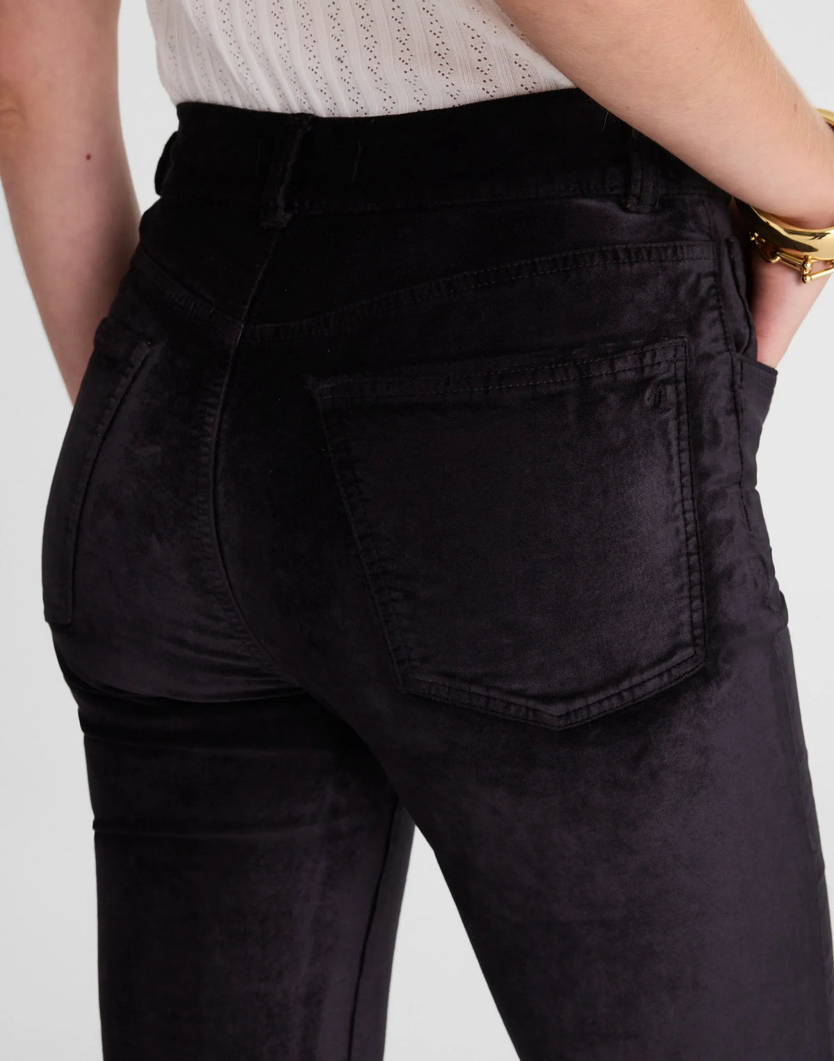 JET BLACK