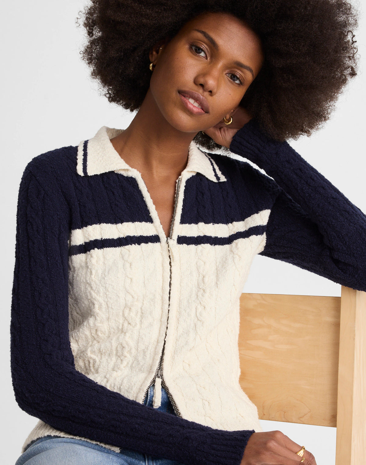 NAVY AND IVORY COLOR BLOCK