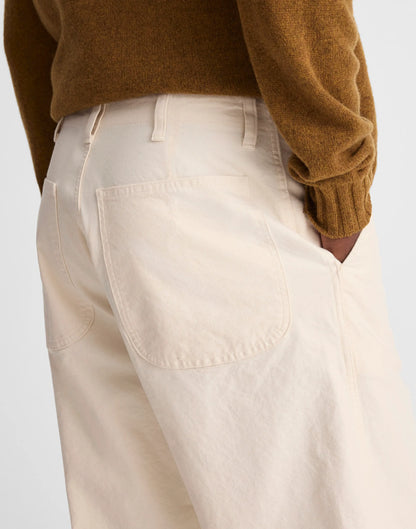 NATURAL WHITE